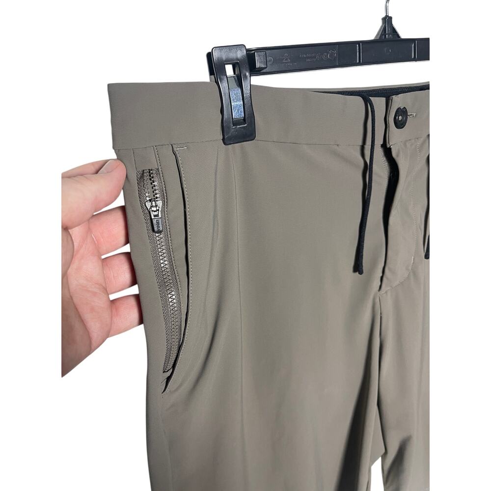 VUORI Men’s Fleet Performance Drawstring Short - Picture 4 of 7